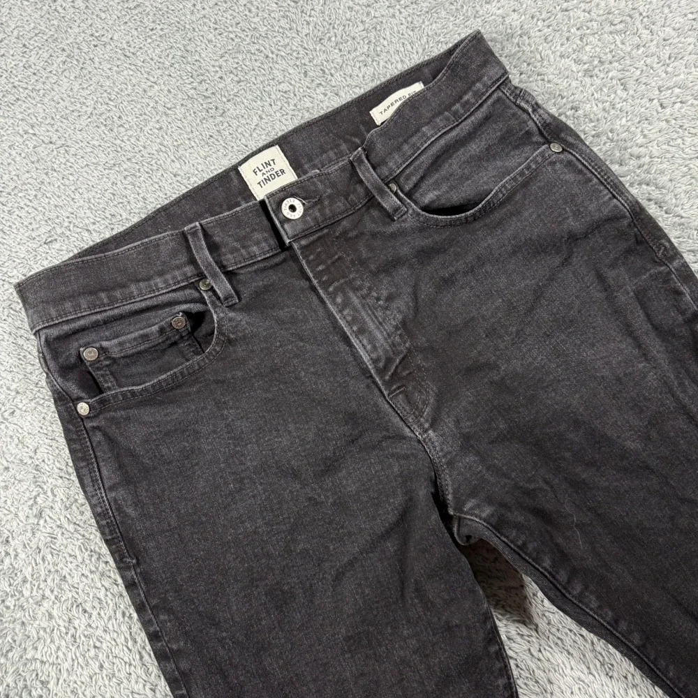 Flint and Tinder Tapered Fit Jeans Mens 32x32 Black Made in USA Denim Pants